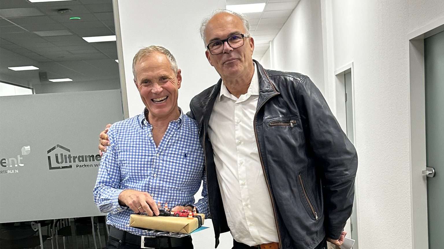 Zwei Weggefährten seit den Anfängen von Botament: Hermann Rohling (links) und Jack Geenen (rechts) arbeiten seit mehr als drei Jahrzehnten gemeinsam am Erfolg des Unternehmens.